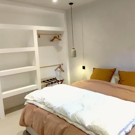 Logement De Luxe,de Plein Pied Avec Terrasse 30m2,proche Golf Et Ocean Apartman